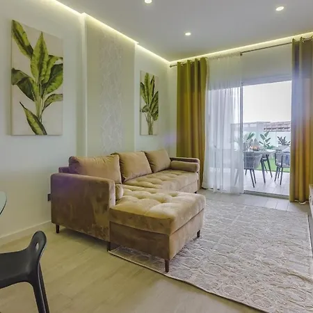 Ocean Garden 2 Bedroom 公寓